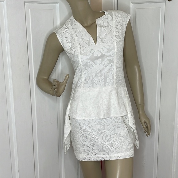 BCBGMAXAZRIA ISABEL DRAPED SIDE PEPLUM DRESS - Picture 2 of 12